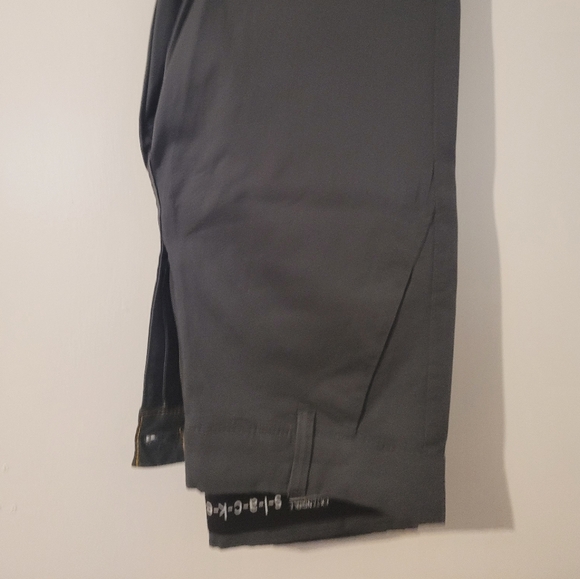 Pants - Picture 2 of 4